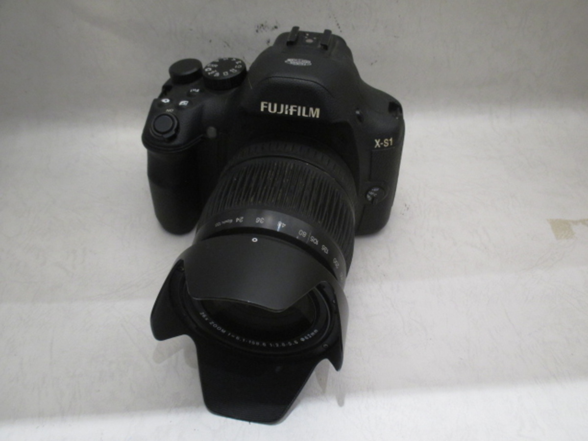 価格.com - 富士フイルム FUJIFILM X-S1 価格比較