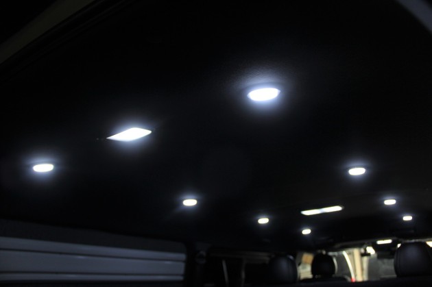 NEEDSBOX LEDスポットライト（8連 or 6連） 200系ハイエース
