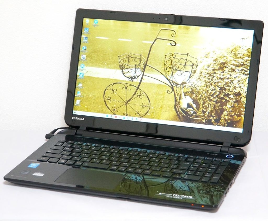 東芝 dynabook T55/76MB i7-4510U メモリ8GB SSD256GB【訳あり】 - NEKTAR