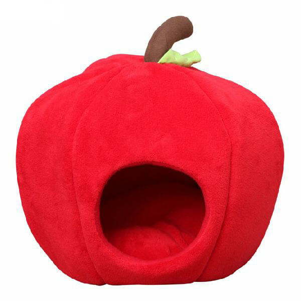 真っ赤なりんごの猫ベッド｜ネコモノ帳