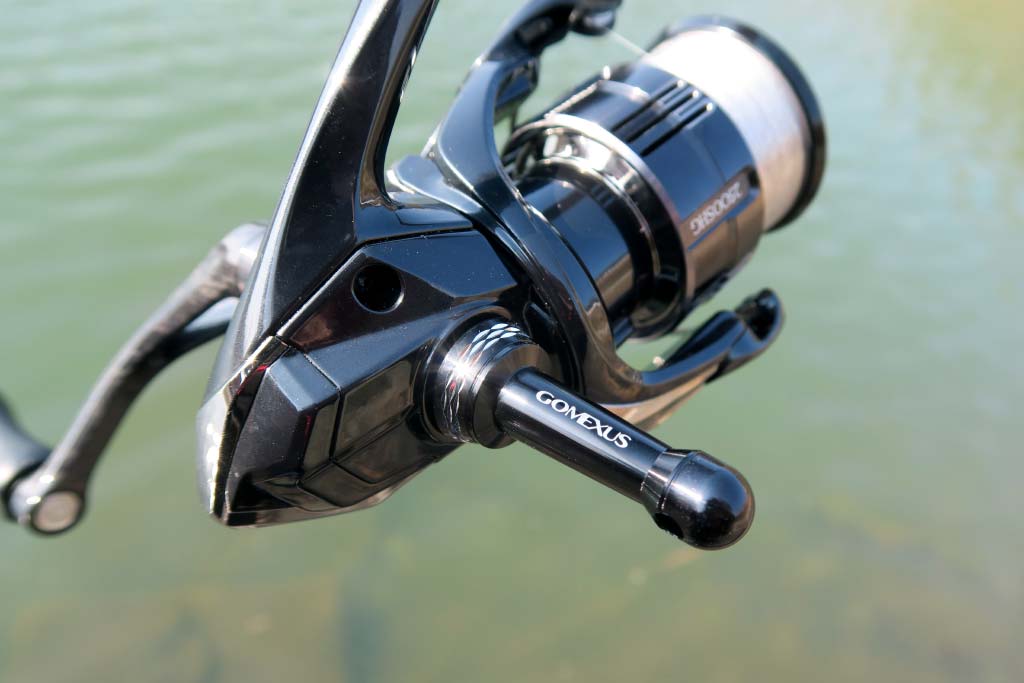 ゴメクサス「リールスタンド」インプレ！1000円で始めるリールの傷対策