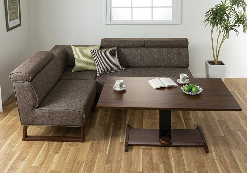 ソファでリビング・ダイニングをすっきり見せよう。選び方とおすすめ