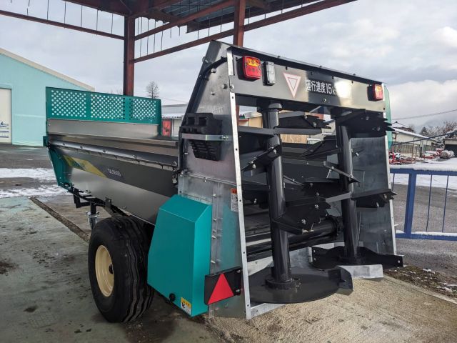 DL1600W 新品 タカキタ 肥料散布機・マニアスプレッダー | 農機具ねっと