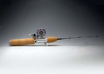 電動リール付きワカサギ釣り専用竿に、左スイッチモデルが登場 | マイ