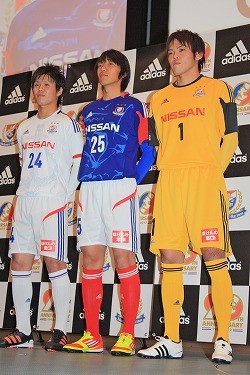 横浜F・マリノスがアディダス新ユニフォームで