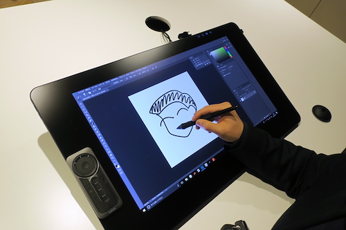 圧倒的じゃないか、このナチュラルさ - 液タブ「Wacom Cintiq Pro 24