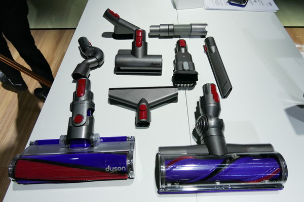 ダイソン「これは掃除機の未来だ」 - コードレススティッククリーナー