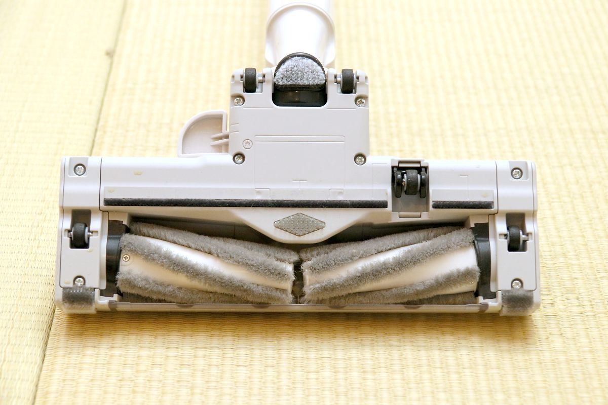 注目のコードレス掃除機10台】パナソニック「MC-SBU840K」：髪の毛が