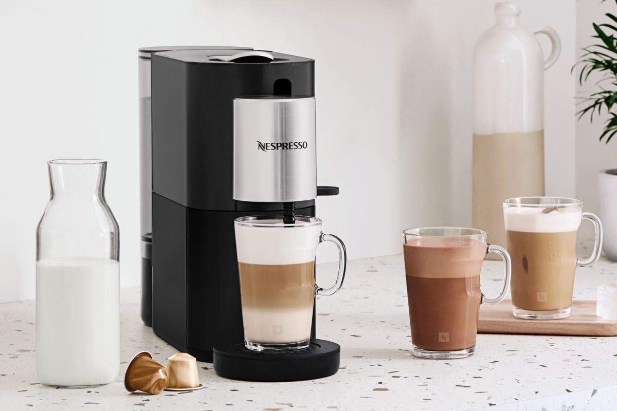 ネスプレッソ、ミルクフォーマー搭載コーヒーメーカー「アトリエ