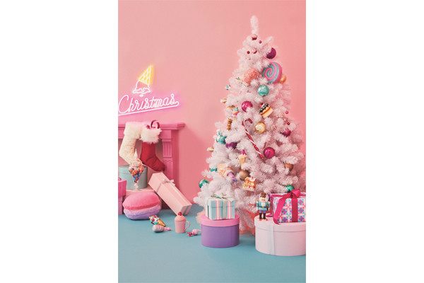 Francfrancの最新クリスマスツリーを紹介 - 「ふしぎの国のアリス」の