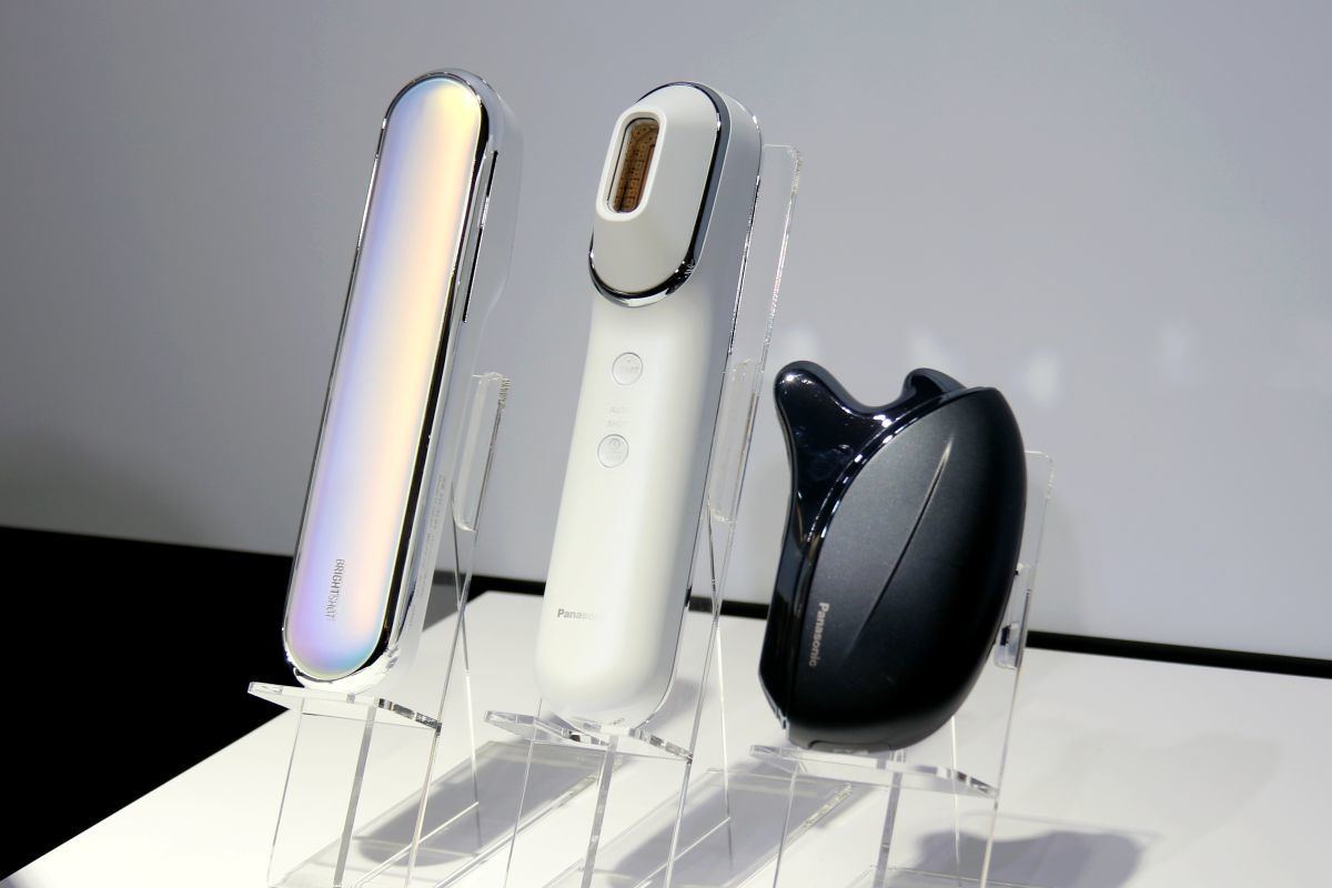 キレイな肌へ仕上げる美顔器と「マスク老け」対策になるEMSかっさ