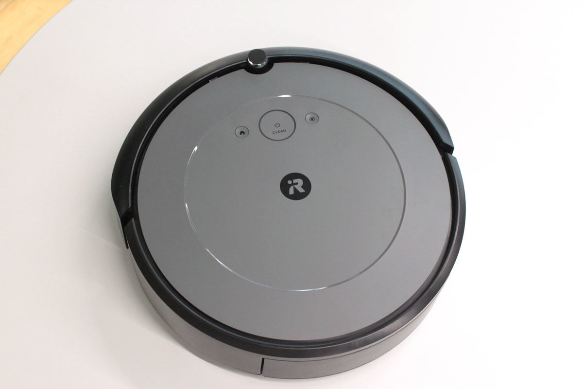 ルンバ新モデル「i2」が39,800円で登場！ 性能向上でロボット掃除機