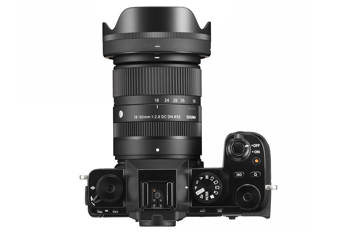 シグマ、「18-50mm F2.8 DC DN」にXマウント版を追加 初のズームレンズ