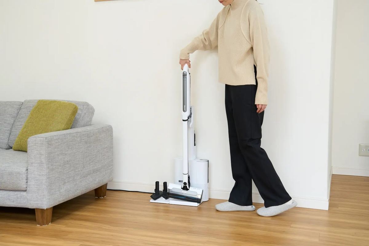 シャークの掃除機「EVOPOWER SYSTEM STD」にゴミ収集ドック搭載モデル