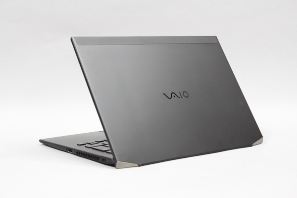 VAIO渾身の最高峰ノートPCがついに登場！ PCライターを唸らせた「VAIO