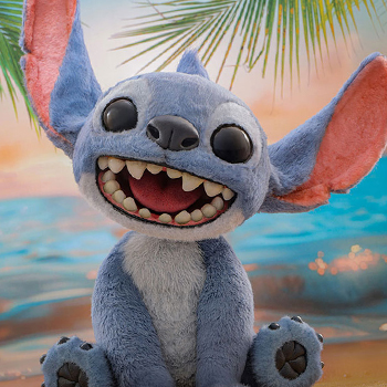 実写版『リロ＆スティッチ』に登場する「スティッチ」が、全高約39cmの