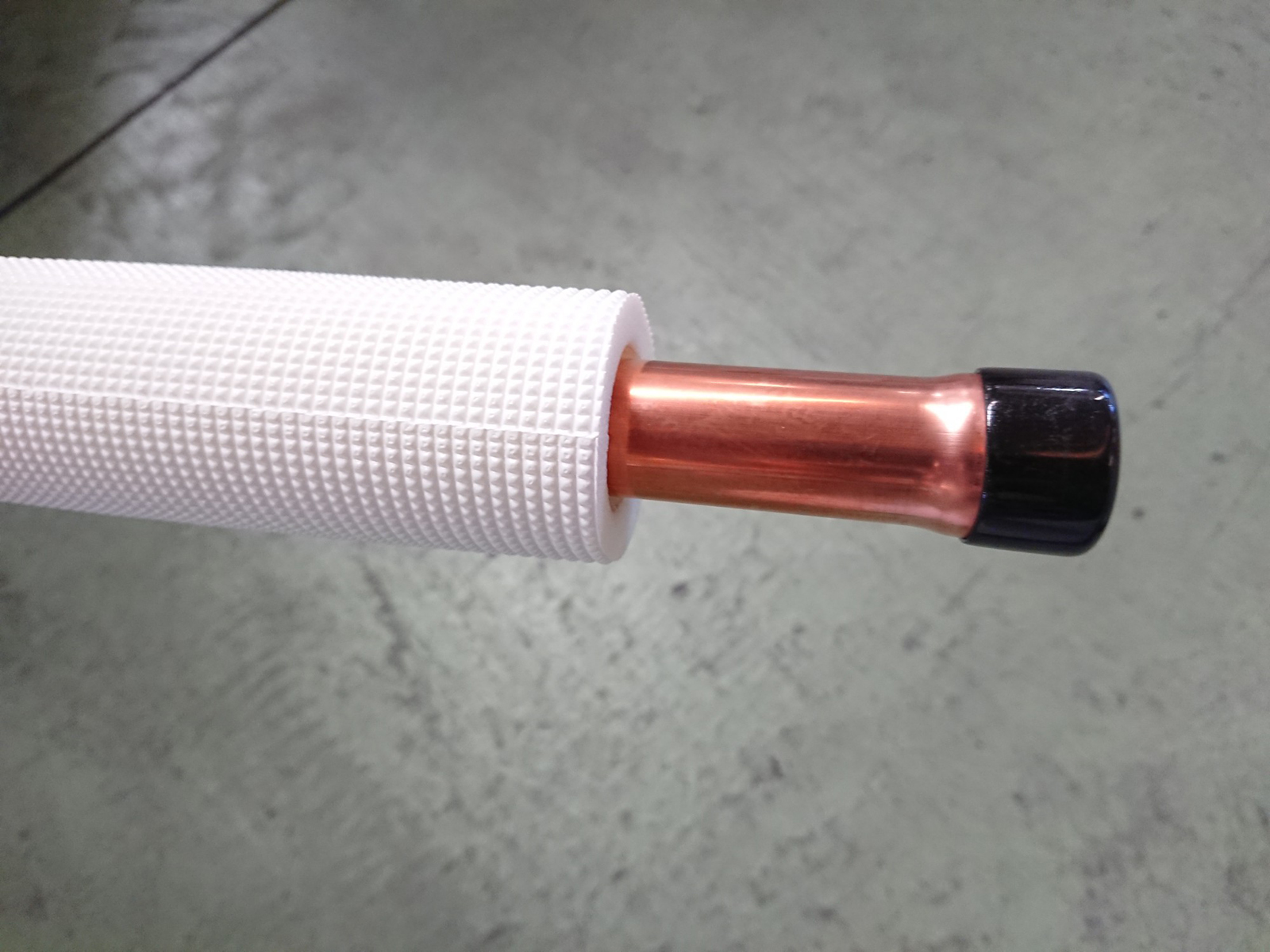 業界初、パナソニックがアルミ冷媒配管で施工した業務用電気空調機器を