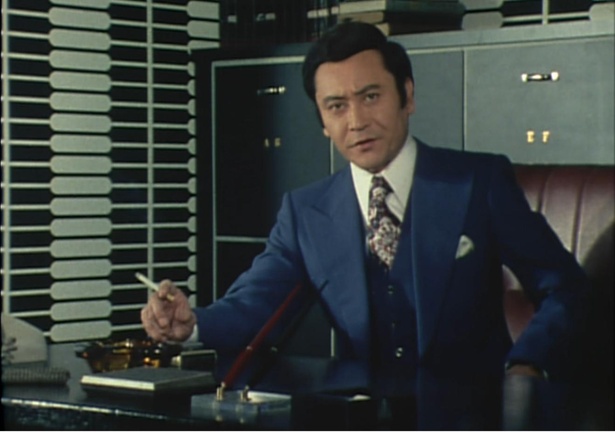 天知茂が名探偵・明智小五郎を演じる「江戸川乱歩の美女シリーズ」を高