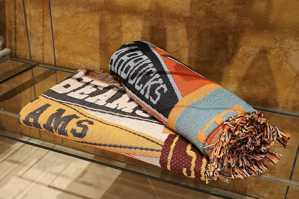 スターバックス×BEAMS！争奪戦必至のコラボアイテムが登場｜ウォーカー