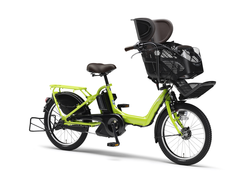 急速充電器とオートライト機能の採用でさらに便利になった2014年モデル