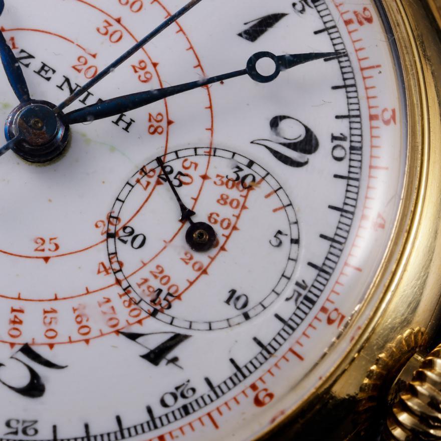 100年経っても真っ白なまま】劣化知らずの“奇跡の文字盤”を宿す、手が