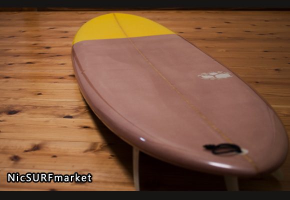 デザインもオシャレ！THREE WEATHER-VERTICAL HAPPY TURN EPS 中古