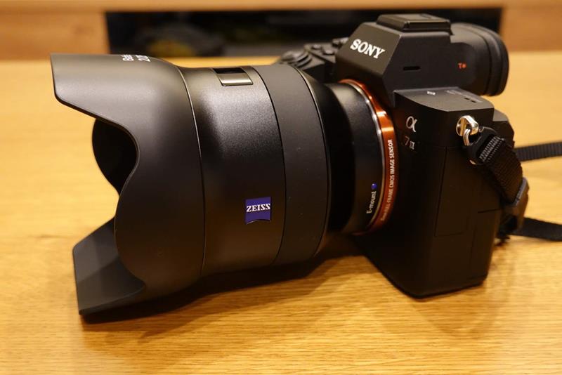 初心者こそZeiss！】Batis 2/25は子どもとのお出かけ撮影に最適な