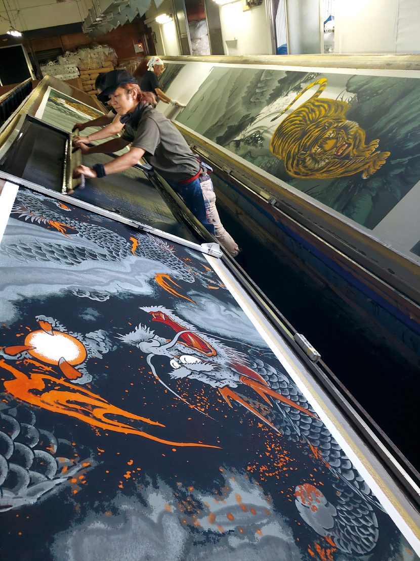 創業1923年 鯉のぼり屋 1.8～4.5m 龍虎之図幟