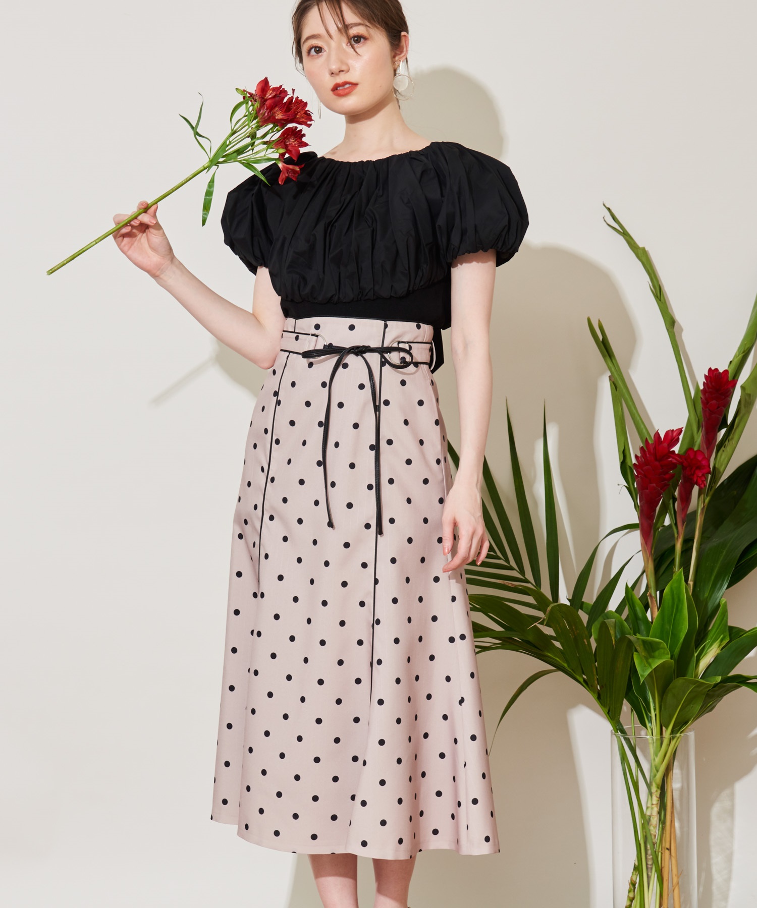 ドット柄フレアヘムスカート | フレアスカート | NOELA OFFICIAL WEB STORE