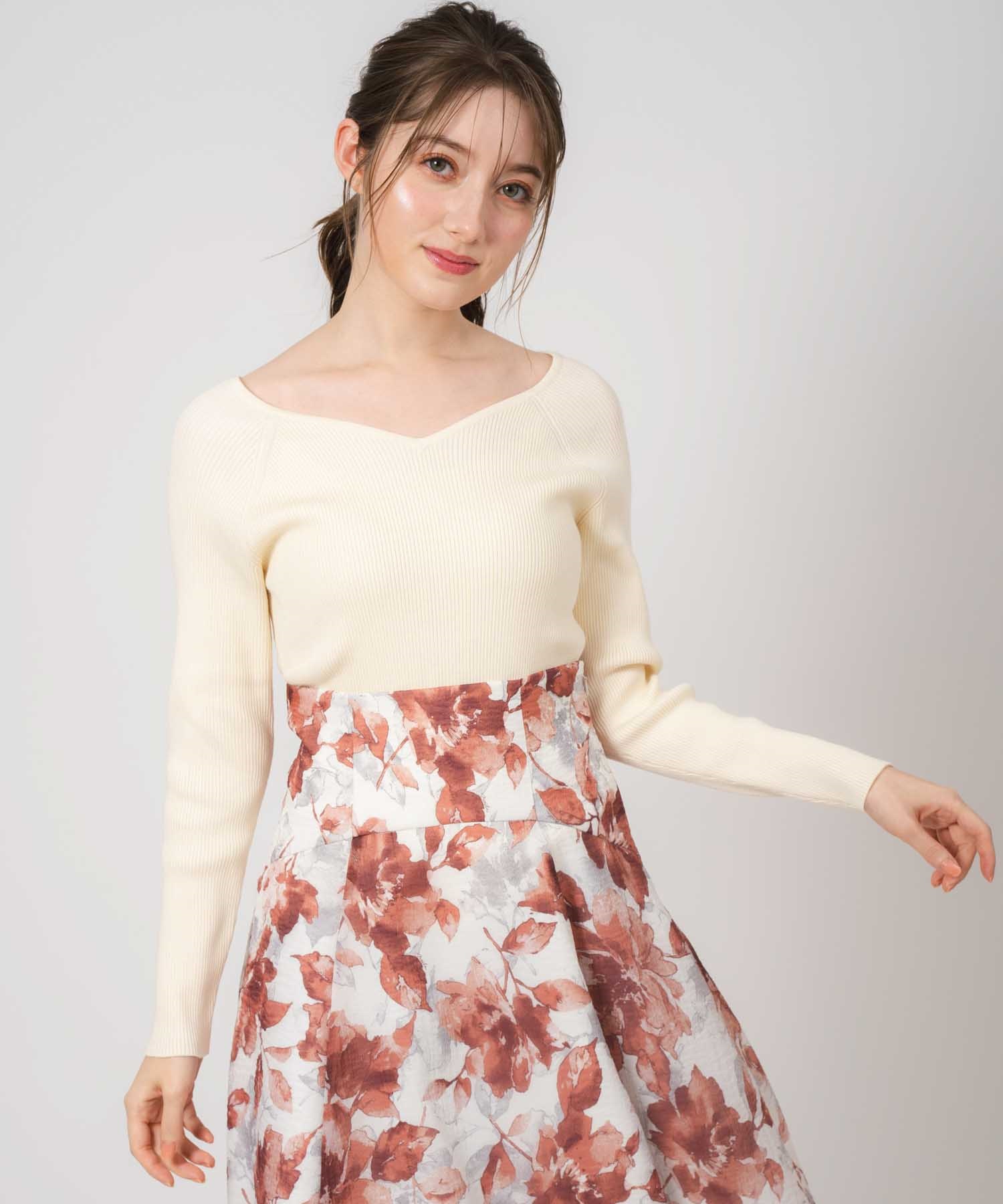 バックレースアップニット | ニット | NOELA OFFICIAL WEB STORE