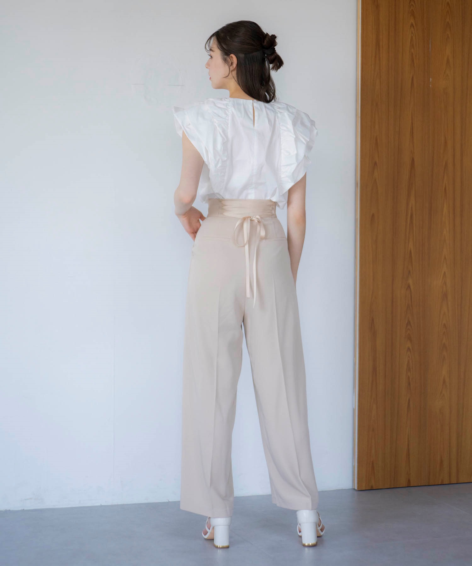 ワイドストレートタックパンツ | その他パンツ | NOELA OFFICIAL WEB STORE