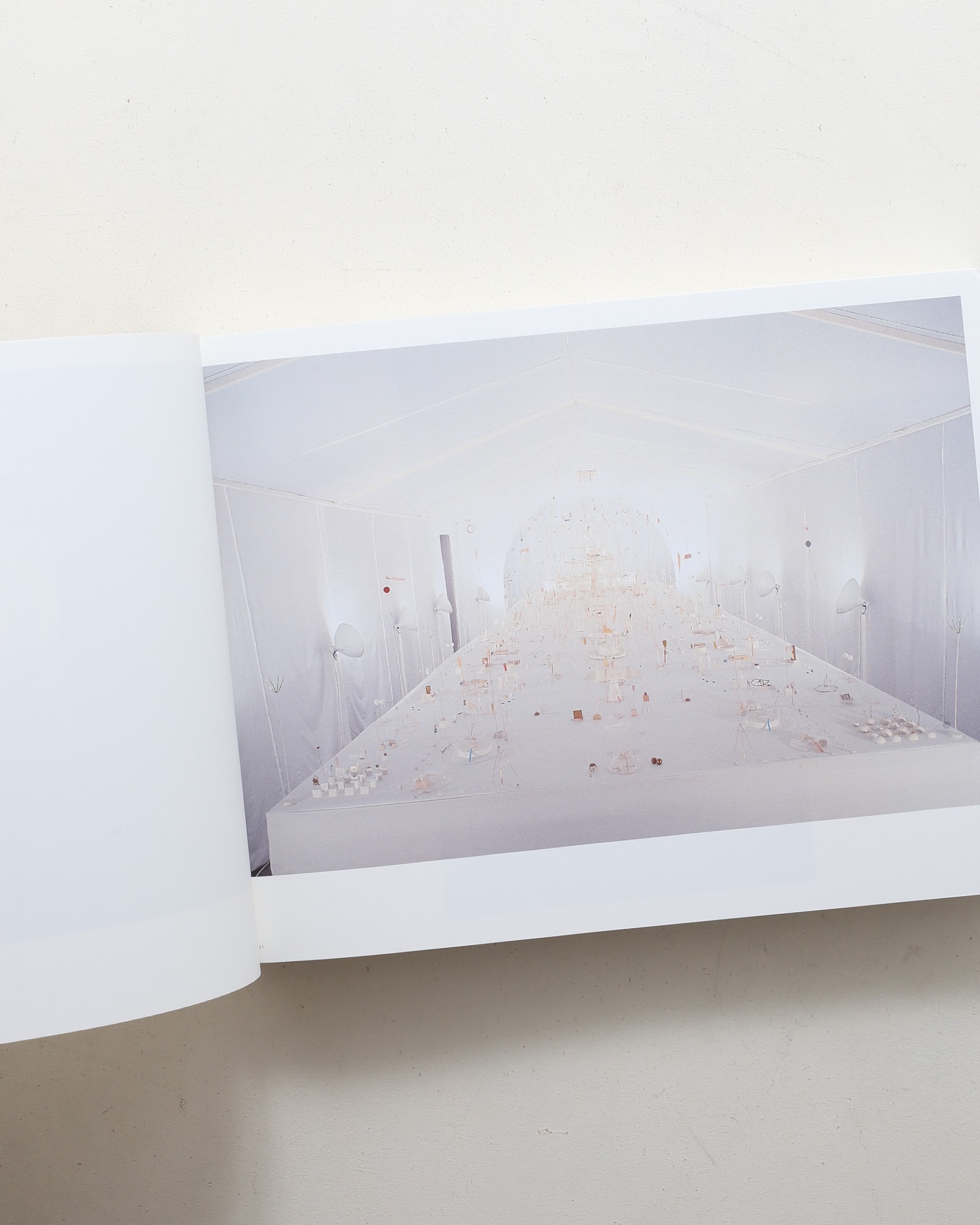 内藤礼 1985–2015 祝福 | nostos books ノストスブックス