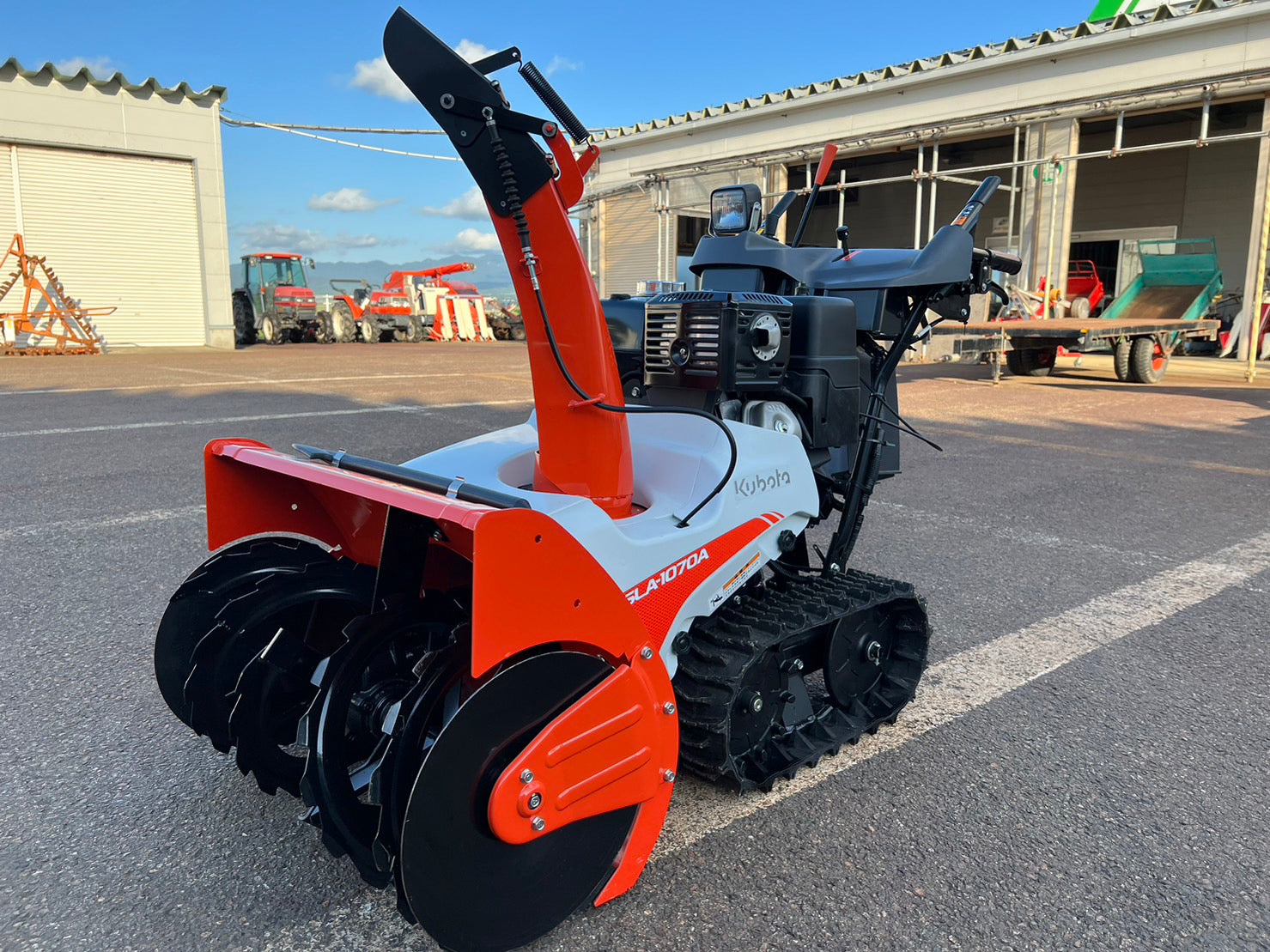 クボタ 中古 除雪機 【10馬力】＊SLA-1070A メーカー小売価格592,900円
