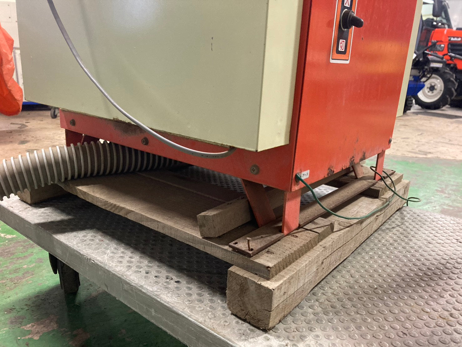 みのる 中古 ポット苗箱洗浄機 LSCE-3② – 農キング