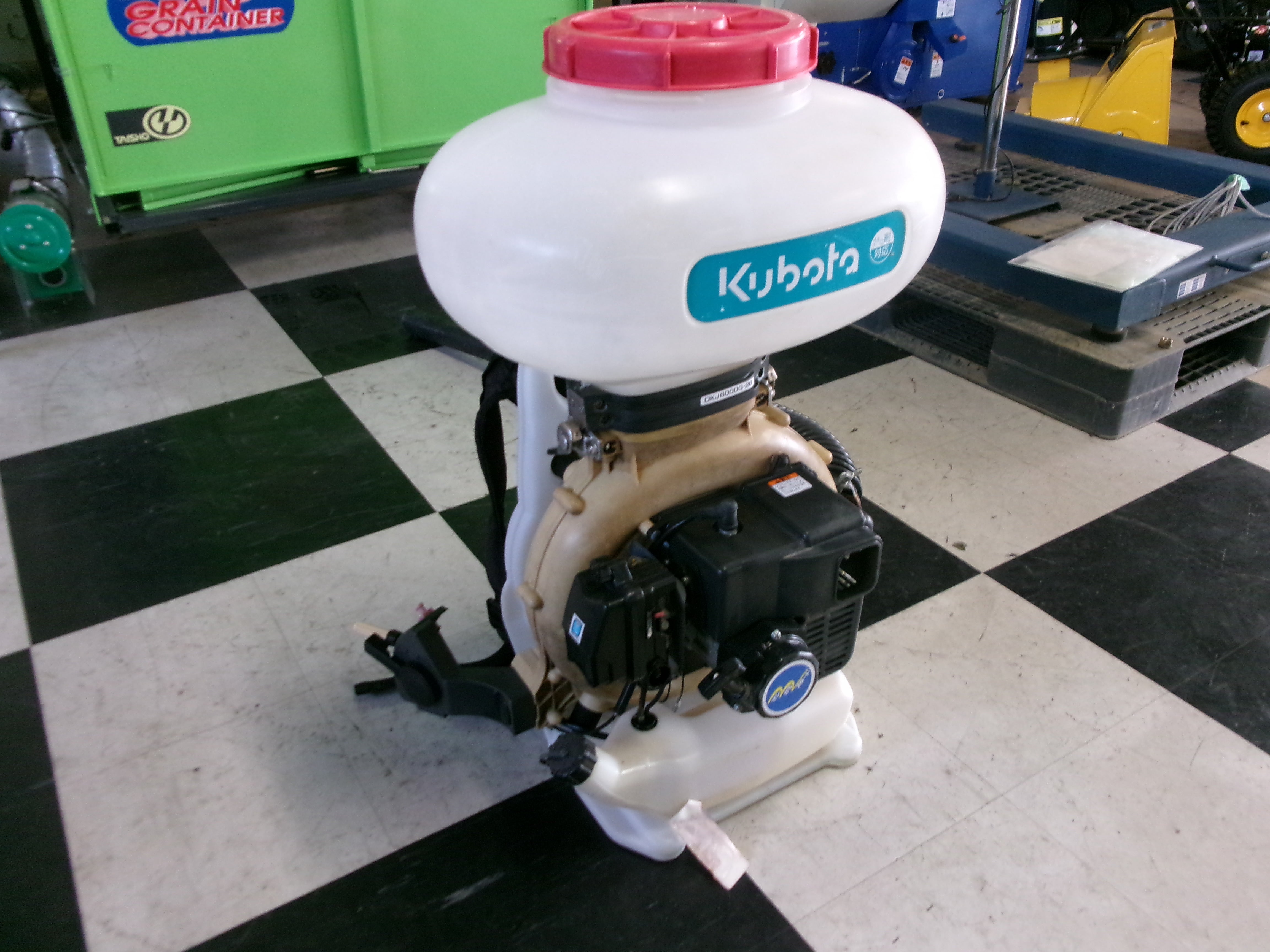 不具合品】クボタ 中古 動力散布機 DKJ6000G-26 26L – 農キング