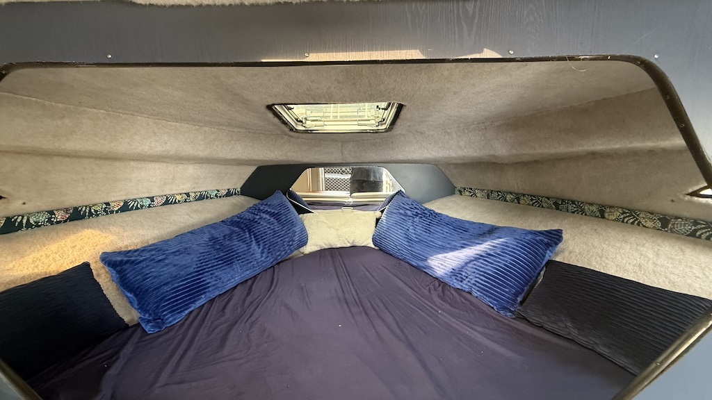 1987 Carver Santego 2767