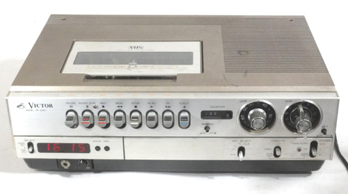 ジャンク譲渡コーナー （0円ジャンク） ＞ Victor HR-3300 初代VHS