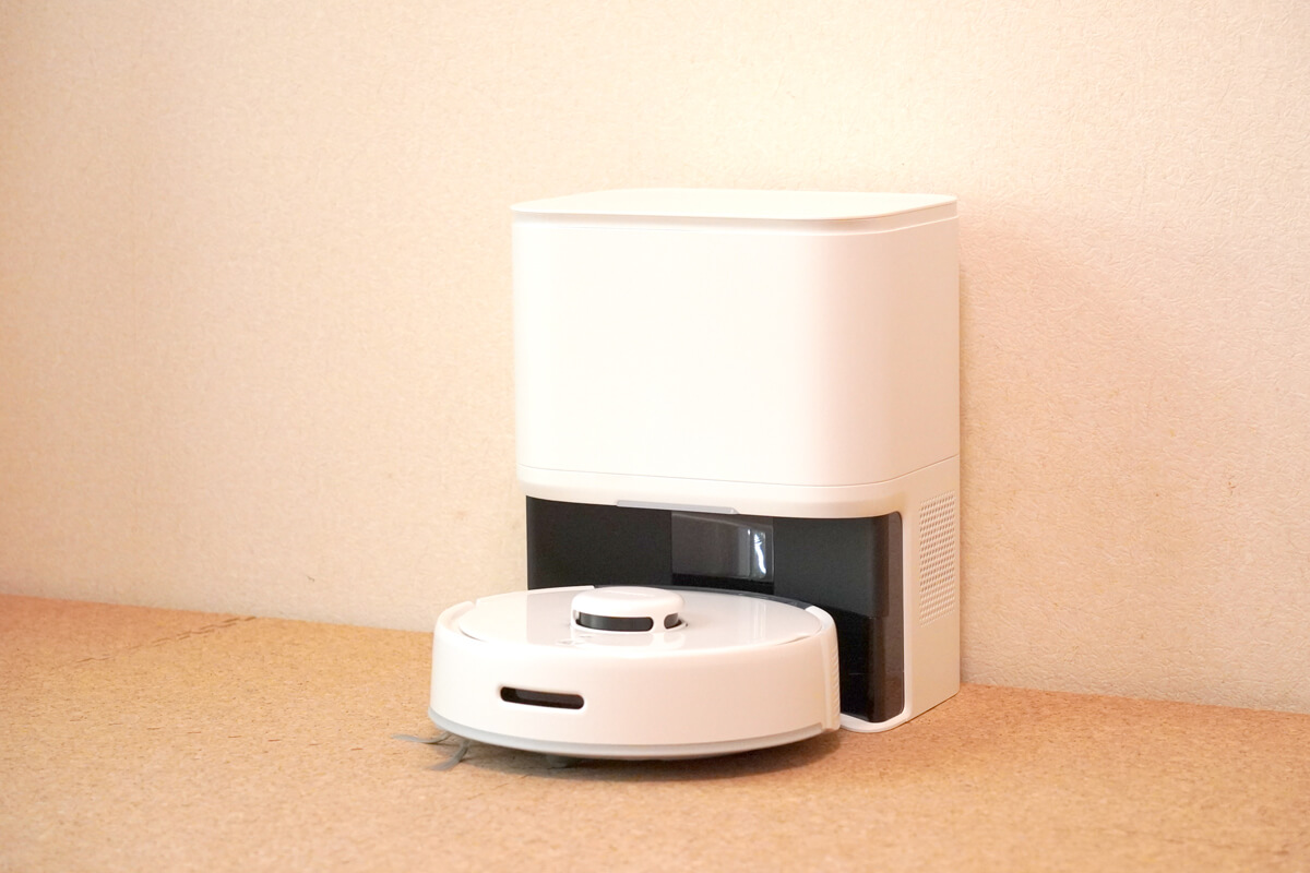 徹底レビュー】SwitchBot K10+は世界最小級の直径25cm！狭い場所も掃除