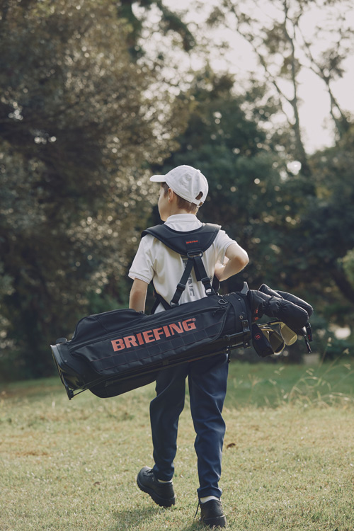 冬の贈り物にぴったり！BRIEFING GOLF初のキッズキャディバッグ