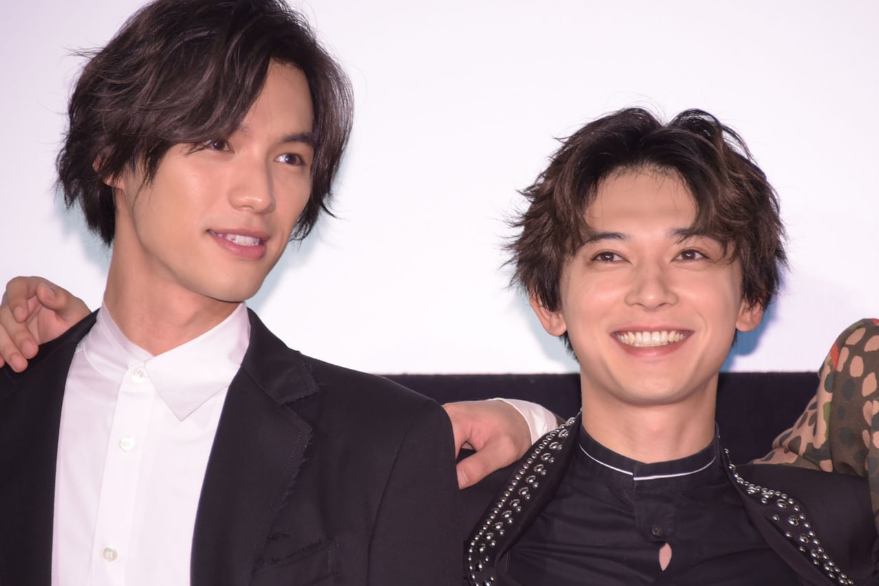 左から福士蒼汰、吉沢亮。 [画像・動画ギャラリー 38/41] - 映画ナタリー