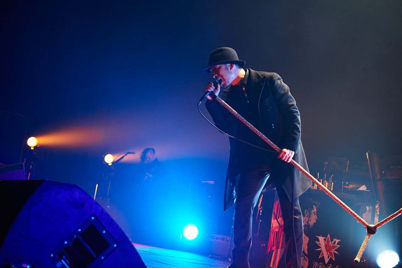 清木場俊介、EXILE時代の曲も披露した「WHITE ROCK」東京公演（ライブ
