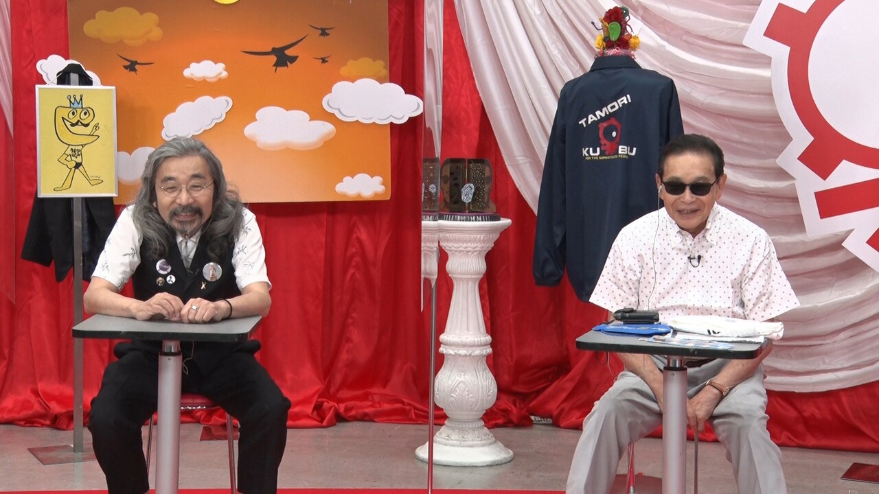 左から安斎肇、タモリ。(c)テレビ朝日 [画像ギャラリー 4/4] - 音楽