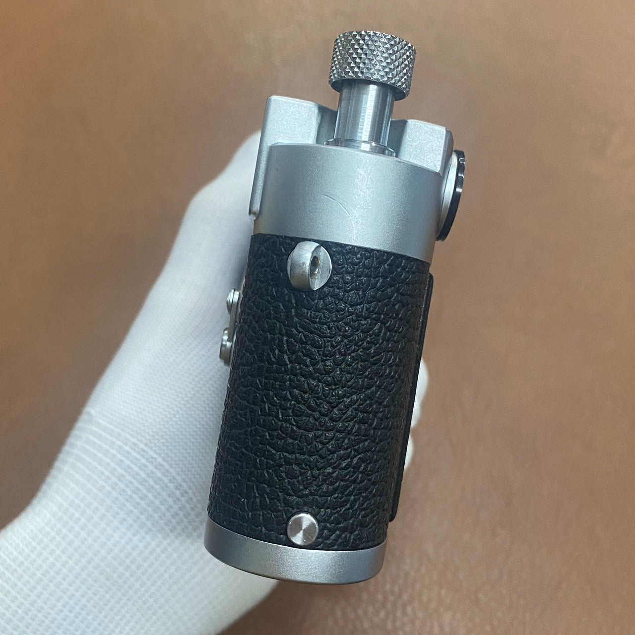 LEICA M2 Silver Chrome クイックローディングスプール – まるかめら