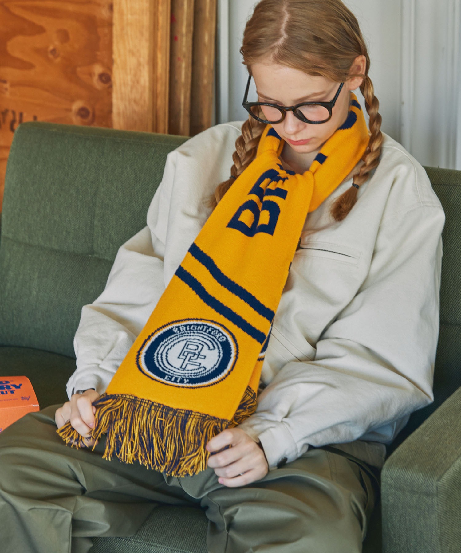 ジャガード グラフィック サッカーマフラー MONO-MART LADY'S│MONO