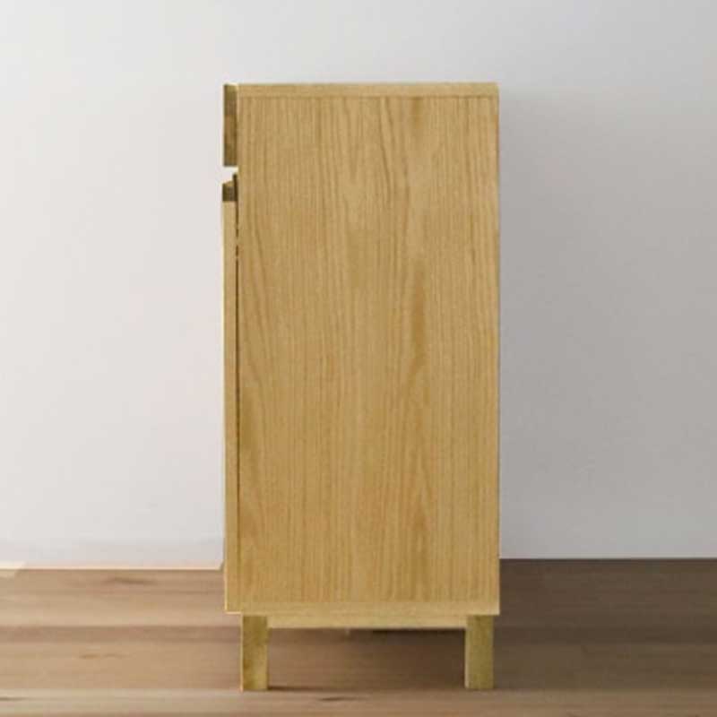 日本製】レッチェ 幅134センチキャビネットは色々な物を見せない収納