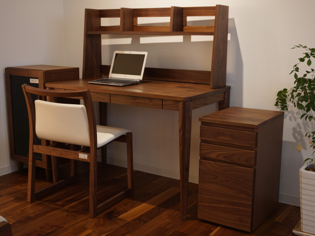 幅95～115 奥行20 高さ50】リーヴスデスクシェルフ(レッドオーク