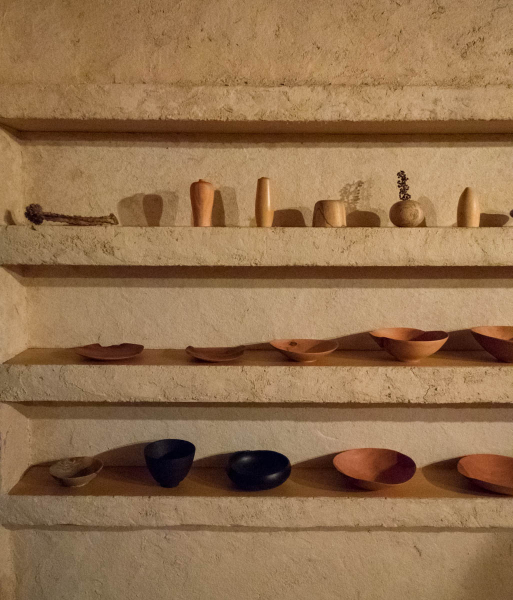 自然を遊ぶ、のびやかな器。「gallery.k」で、藤本健さんの木の器を見る