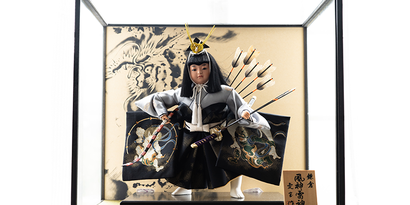 ガラスケース入り日本人形も売れる？高価買取される日本人形の特徴