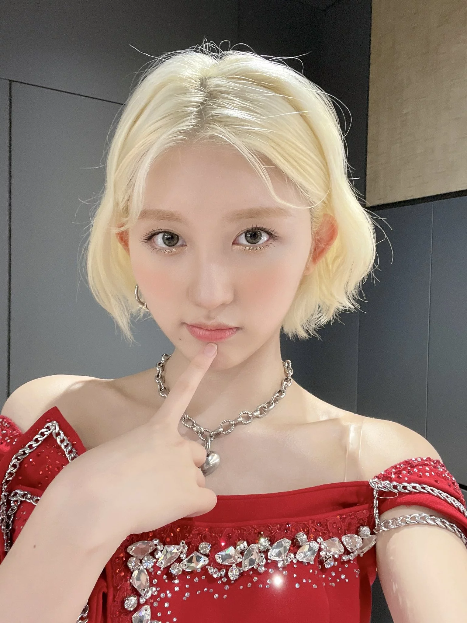 IVEガウル】イメチェン大成功のIVE最年長メンバー・ガウルの