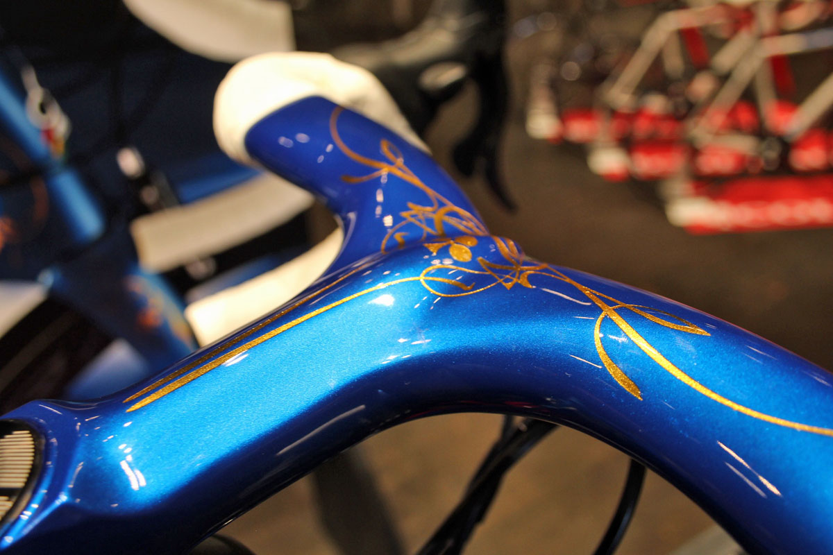 遂にコルナゴがエアロロードバイク「コンセプト」を発表！2017年モデル